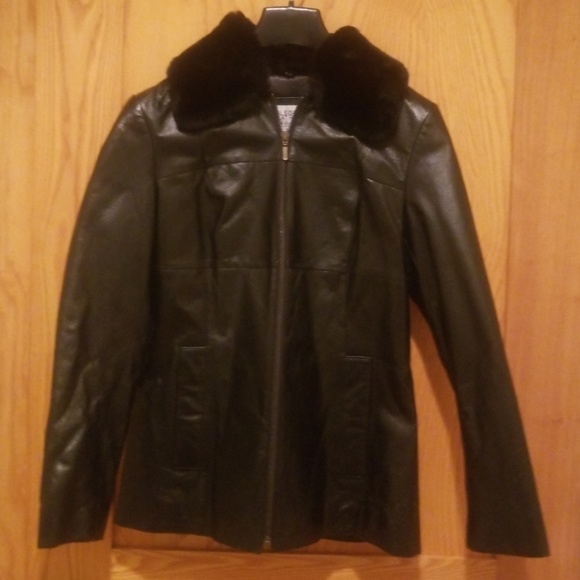 NEW LEATHER & FAUX FUR JACKET - Picture 1 of 3